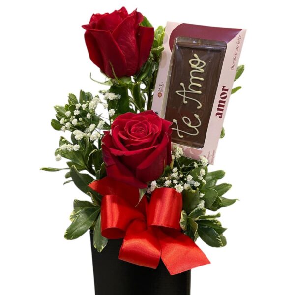Arranjo de Rosas Te Amo